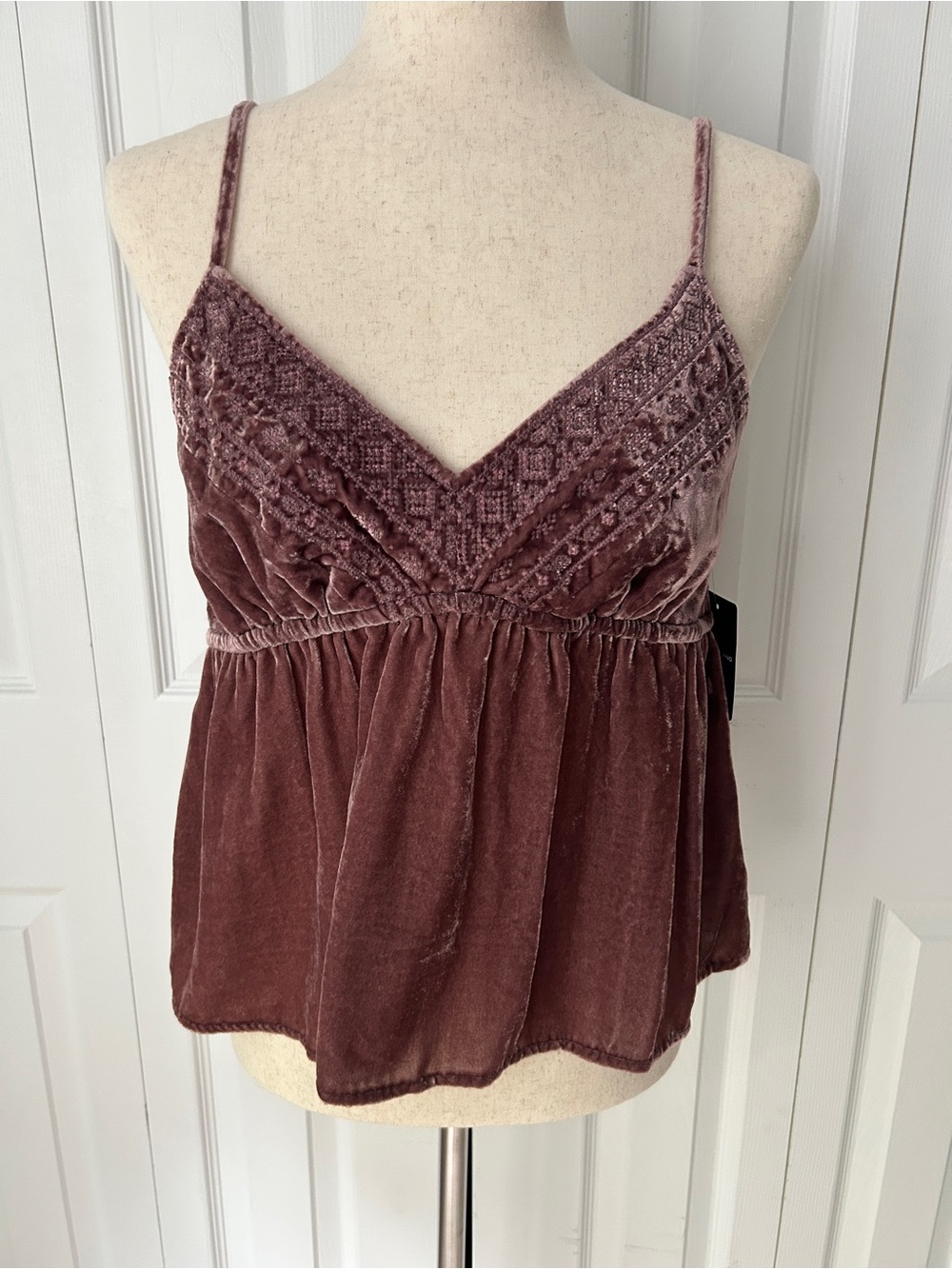 Lucky Brand Velvet Embroidered V-Neck Tank - Mauve